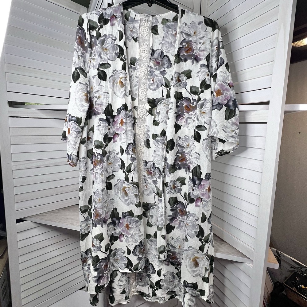 Umgee Floral Duster Kimono Cardigan White Purple Rose Print Women's Sz Small EUC